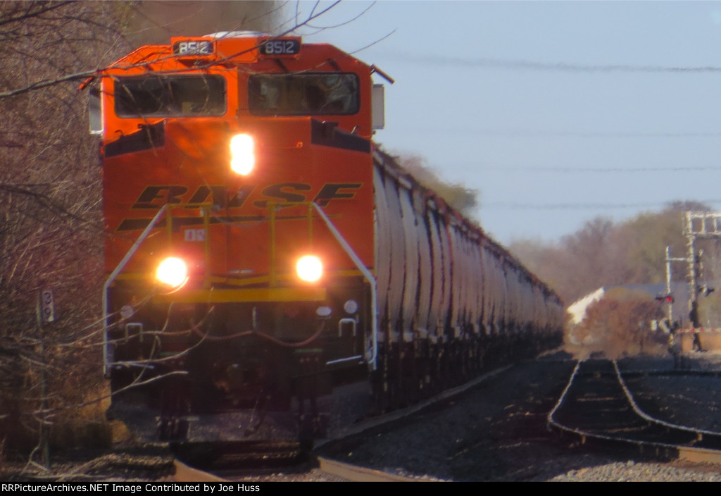 BNSF 8512 East